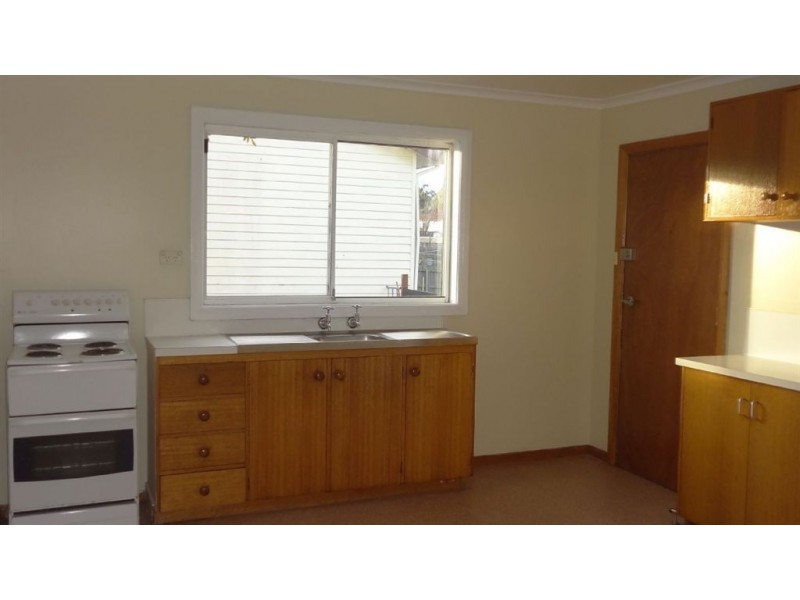 18 Treherne Street, Mayfield TAS 7248