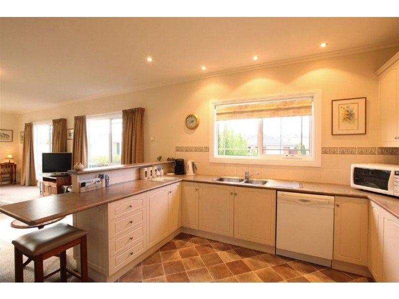 10 Elphinwood Square, Newstead TAS 7250