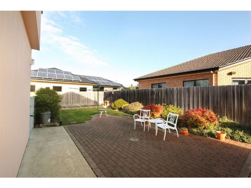 10 Elphinwood Square, Newstead TAS 7250