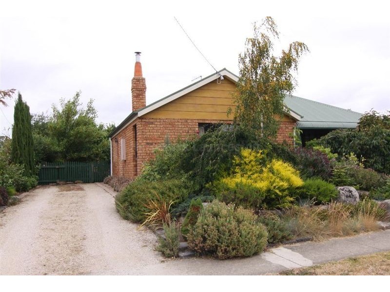 8 Leeds Lane, Prospect TAS 7250