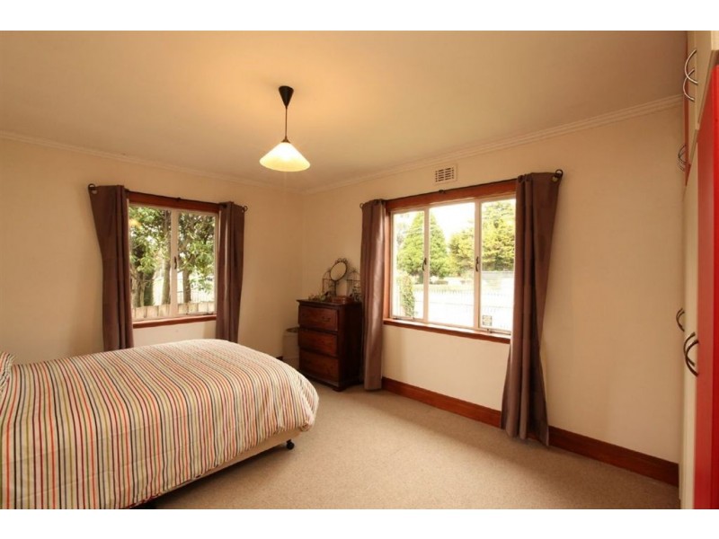 17 Hoblers Bridge Road, Newstead TAS 7250