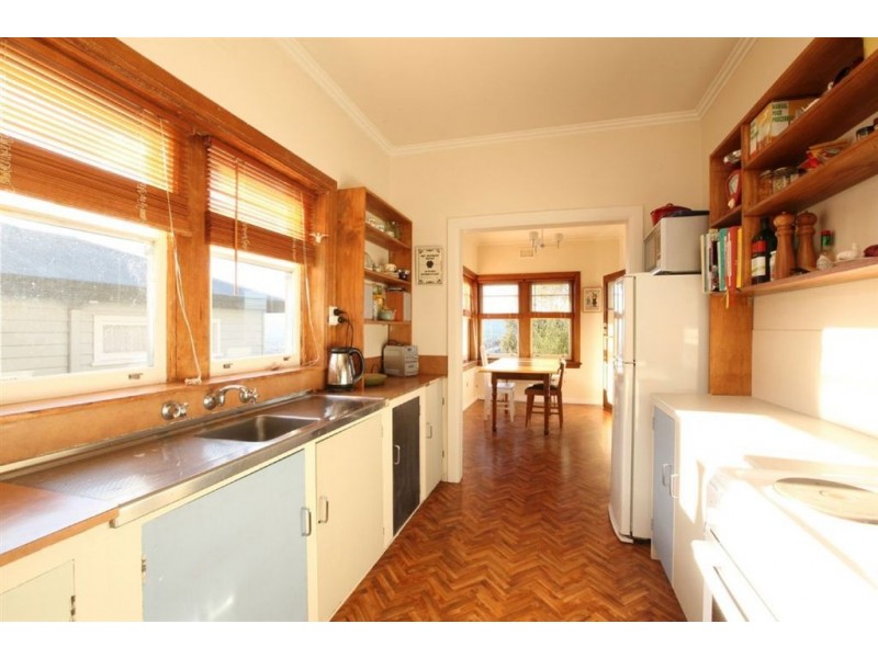 52 Salisbury Crescent, West Launceston TAS 7250
