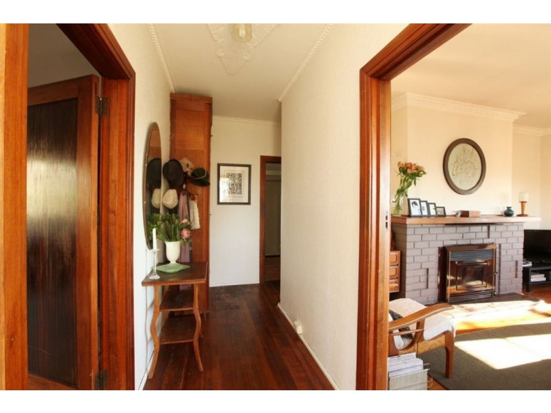 52 Salisbury Crescent, West Launceston TAS 7250
