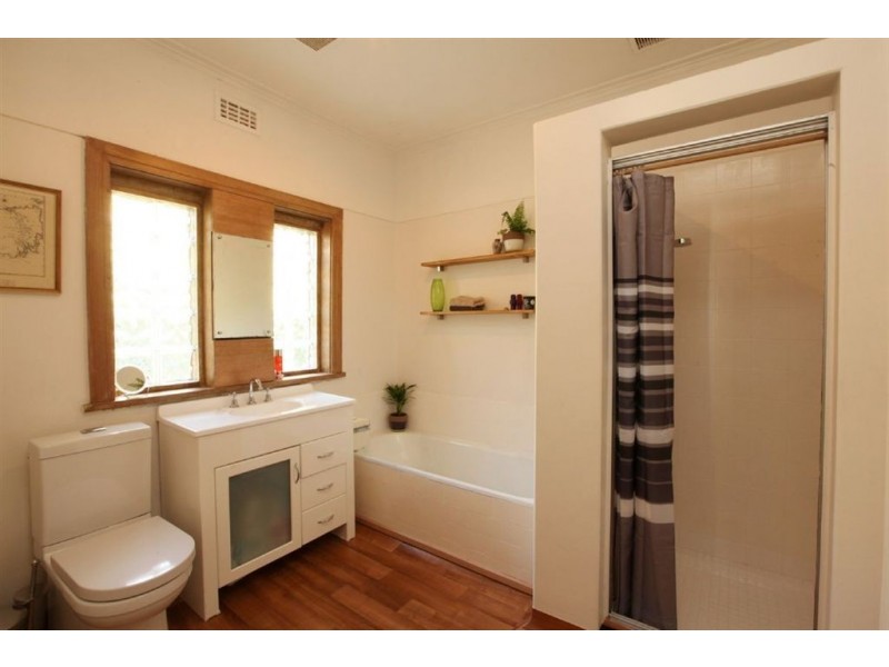 52 Salisbury Crescent, West Launceston TAS 7250