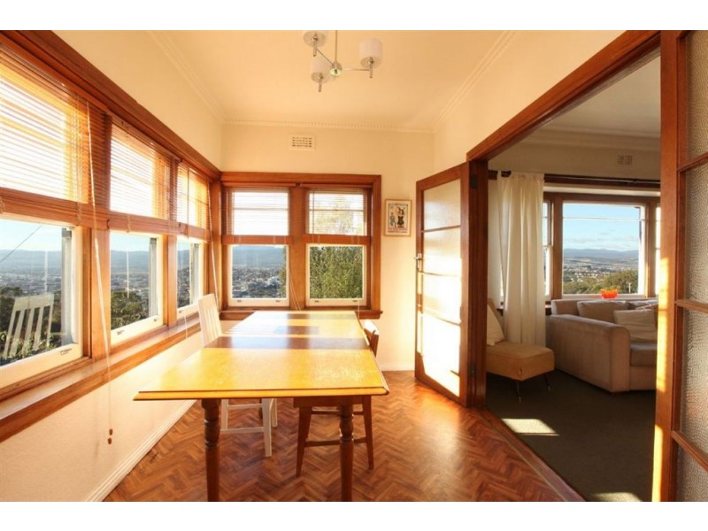 52 Salisbury Crescent, West Launceston TAS 7250