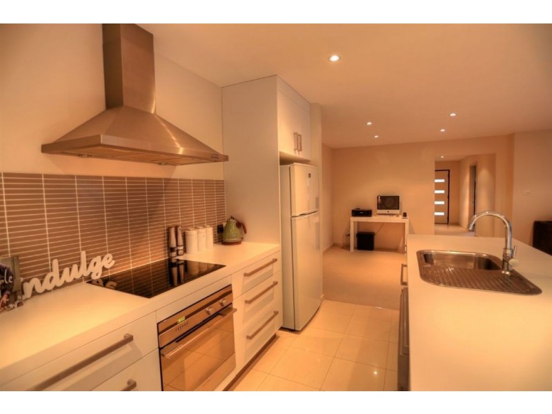 8 Jasmine Court, Prospect TAS 7250