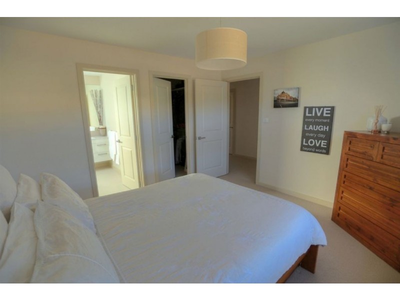 8 Jasmine Court, Prospect TAS 7250