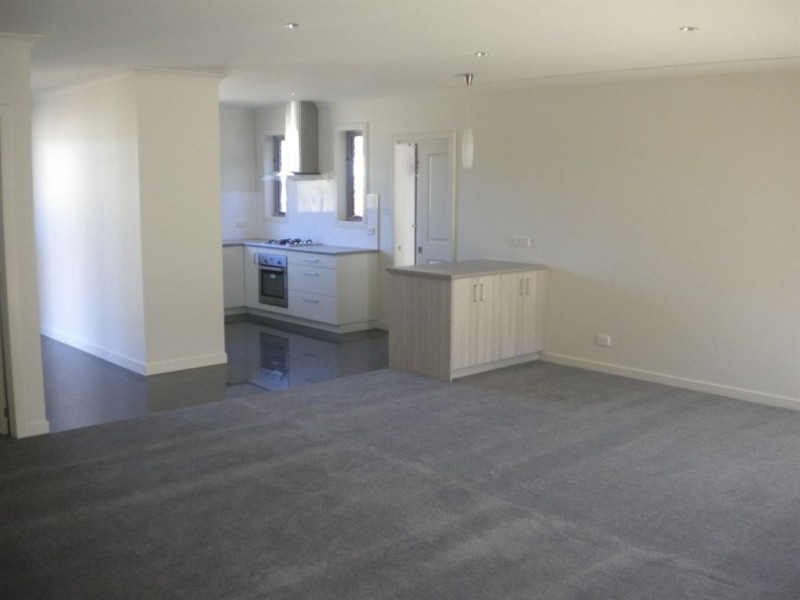 1 & 2/5 Kate Reed Drive, Prospect TAS 7250