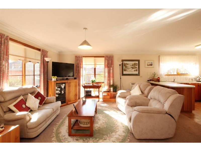 13/12 Casino Rise, Prospect Vale TAS 7250