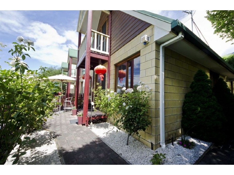 1/50 Upton Street, Launceston TAS 7250