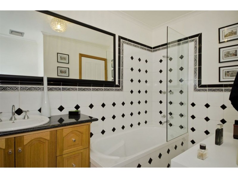 1/50 Upton Street, Launceston TAS 7250