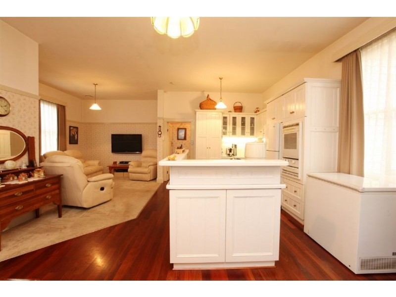 11 Everest Place, Newstead TAS 7250