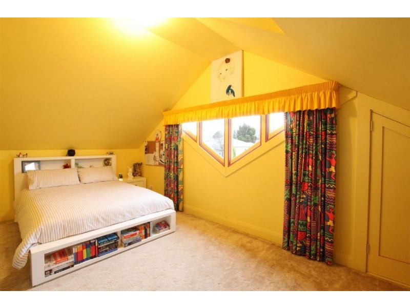 11 Everest Place, Newstead TAS 7250