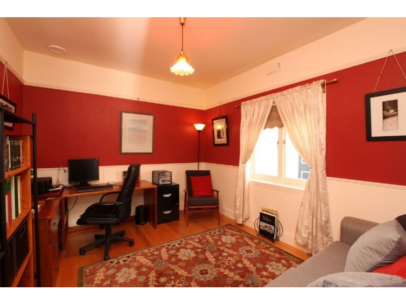 6 Como Crescent, Newstead TAS 7250