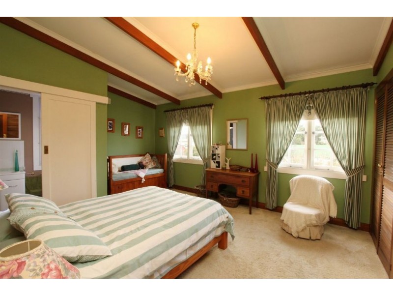6 Como Crescent, Newstead TAS 7250