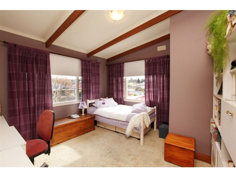 6 Como Crescent, Newstead TAS 7250