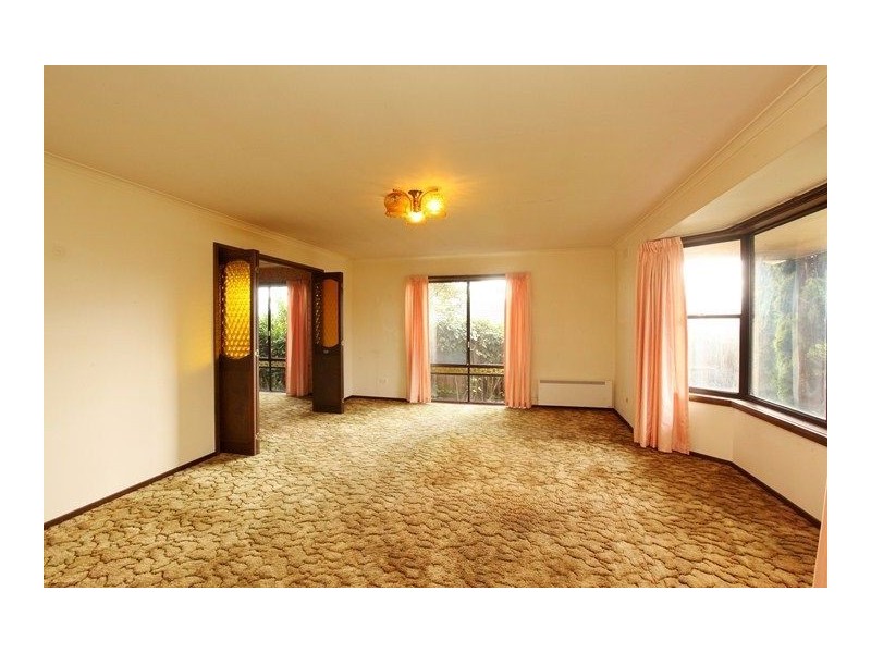 40 Rossmoyne Street, Norwood TAS 7250