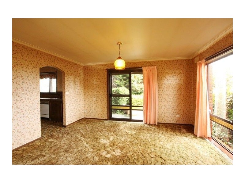 40 Rossmoyne Street, Norwood TAS 7250