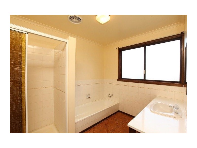 40 Rossmoyne Street, Norwood TAS 7250