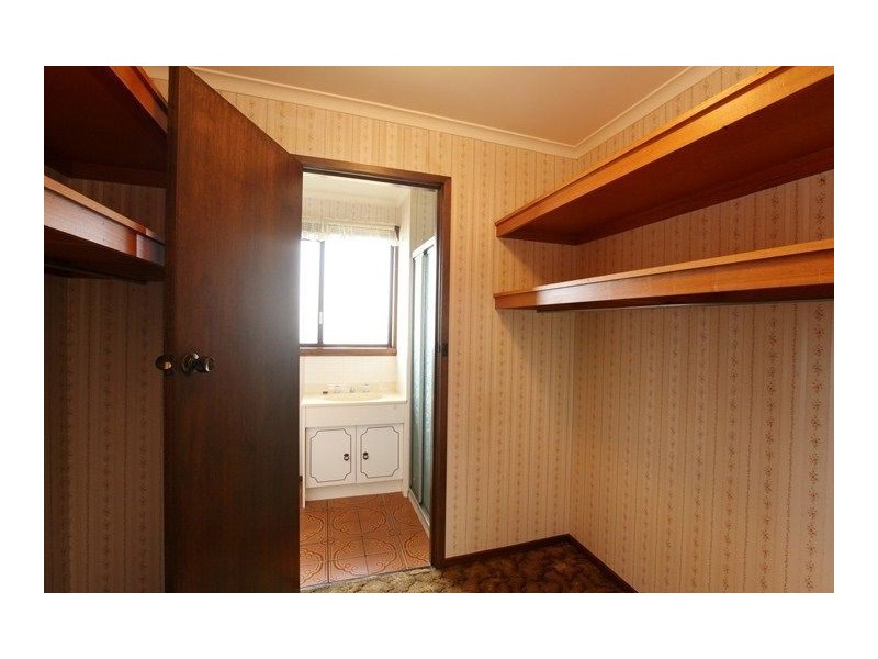 40 Rossmoyne Street, Norwood TAS 7250