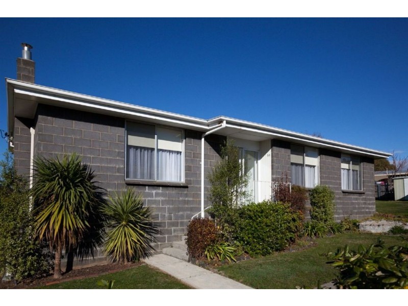 50 Stoke Street, Ravenswood TAS 7250