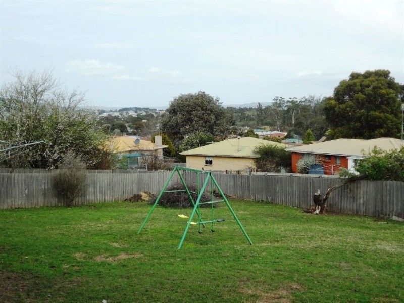 14 Grassdale Place, Ravenswood TAS 7250
