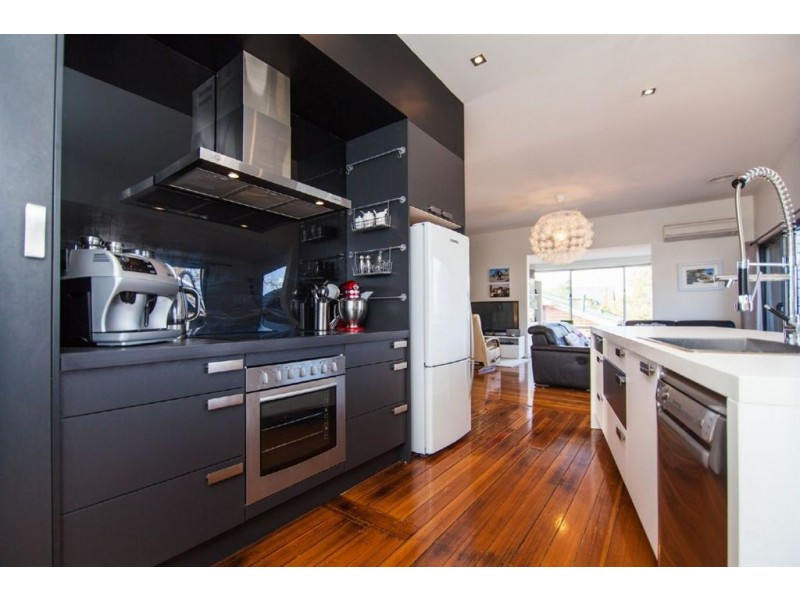 17 Duke Street, West Launceston TAS 7250