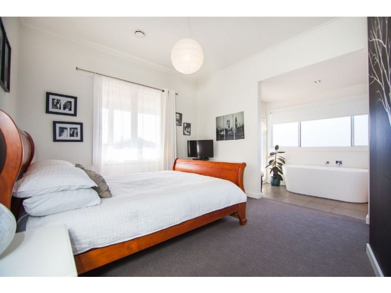 17 Duke Street, West Launceston TAS 7250