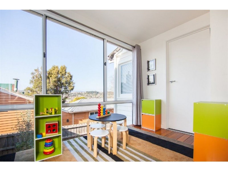 17 Duke Street, West Launceston TAS 7250