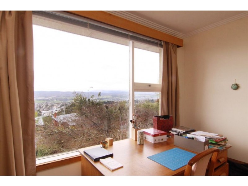 11 Juliana Street, West Launceston TAS 7250