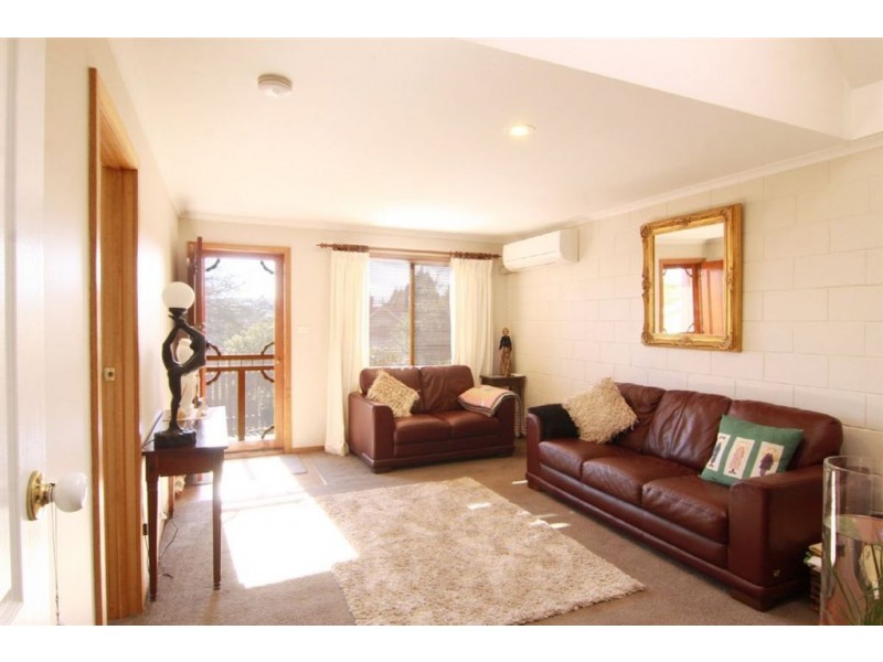 2/50 Upton Street, Launceston TAS 7250
