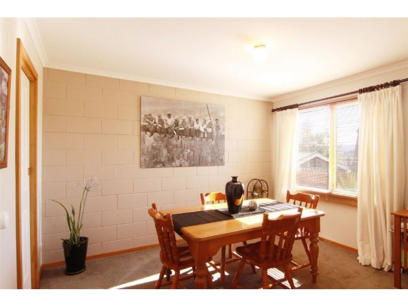2/50 Upton Street, Launceston TAS 7250