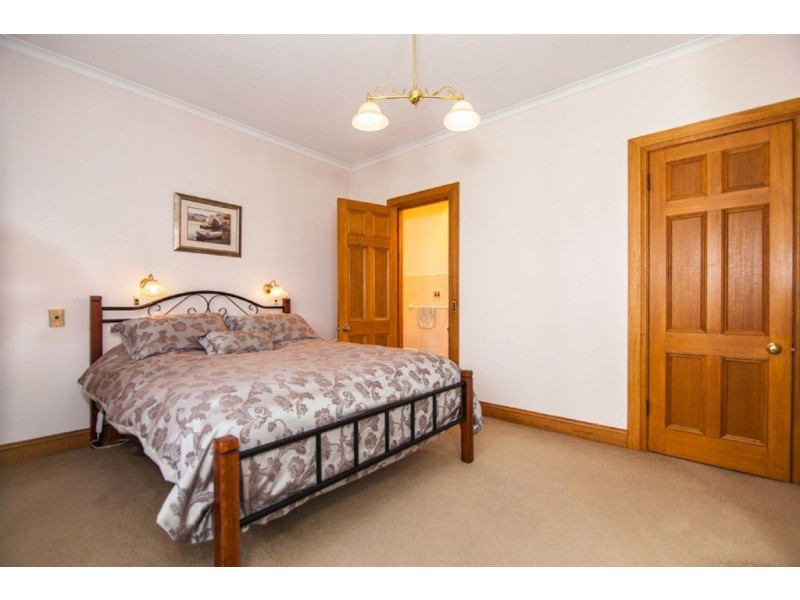 32 Rossmoyne Street, Norwood TAS 7250