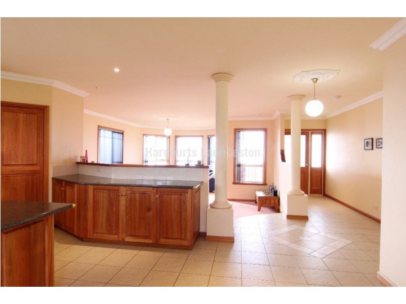 34 Piper Avenue, Youngtown TAS 7249