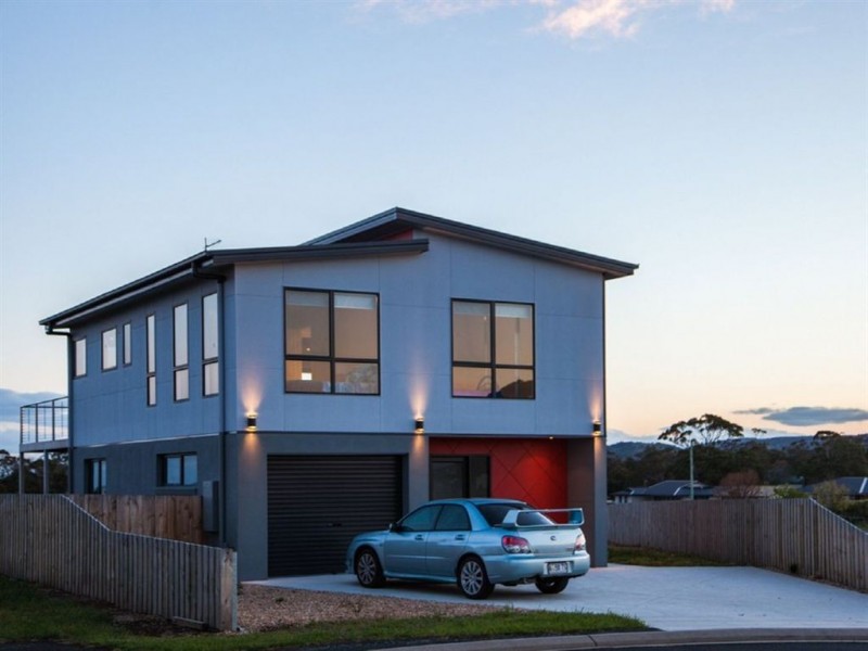 10 Freycinet Court, Swansea TAS 7190