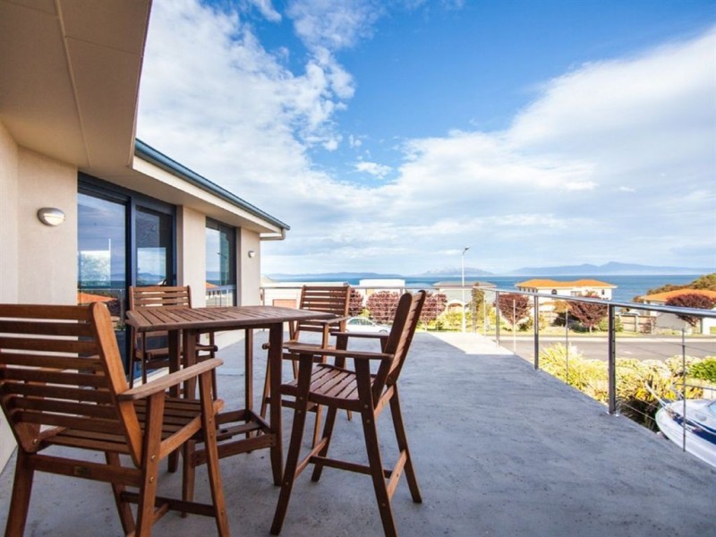3 Freycinet Court, Swansea TAS 7190