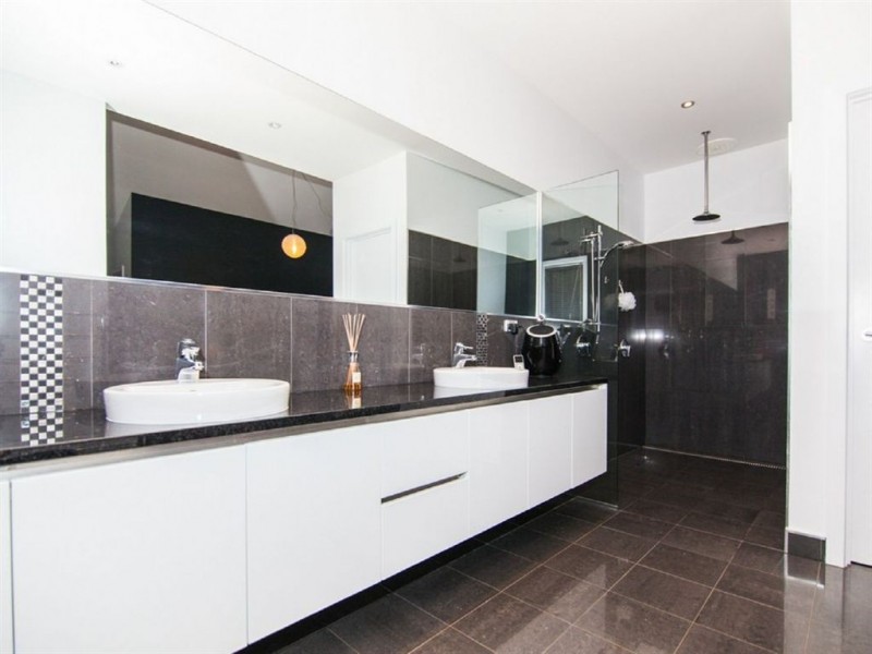 6 Harrison Way, Newstead TAS 7250