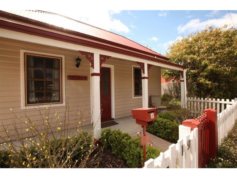 19 Murray Street, Evandale TAS 7212