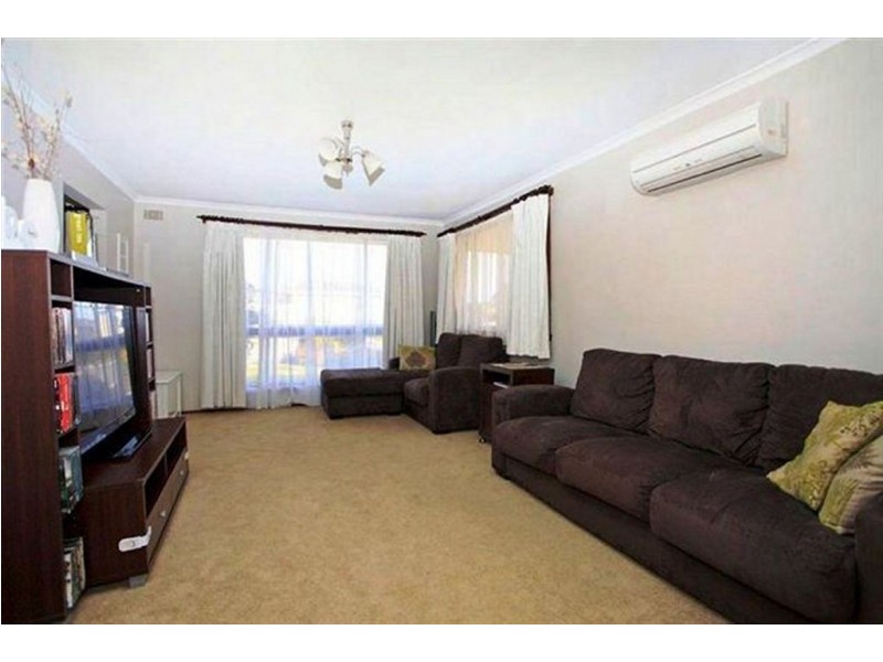 18 Sebastian Court, Newnham TAS 7248