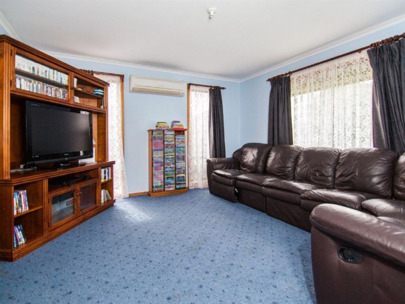 25 Wallace Street, Newnham TAS 7248