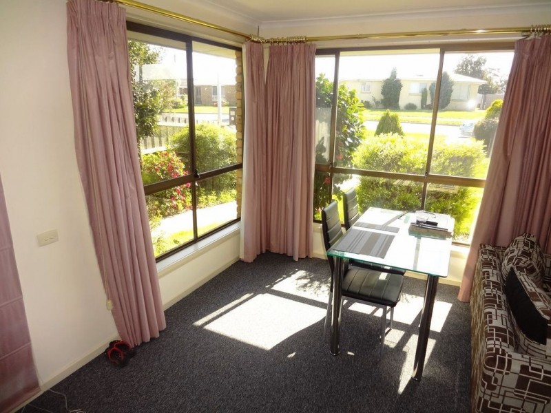 1/15 Las Vegas Drive, Prospect Vale TAS 7250