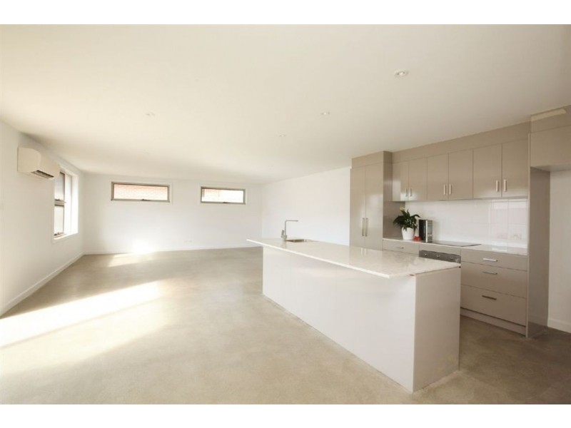 2/11 Eldonhurst Drive, Newstead TAS 7250
