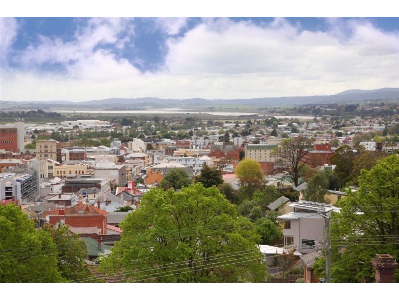 6 Law Street, Launceston TAS 7250