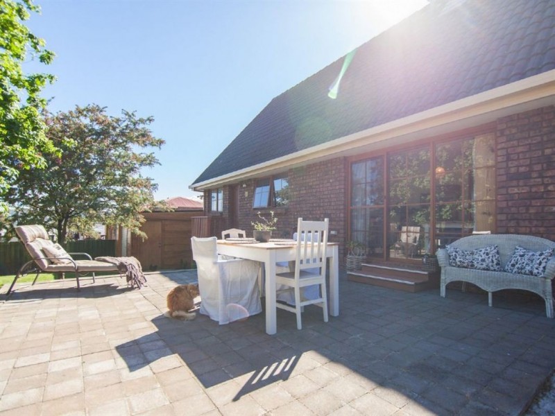 7 Dafnis Drive, Newnham TAS 7248