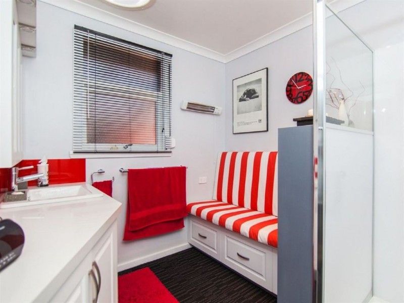 14 Hilton Place, Norwood TAS 7250