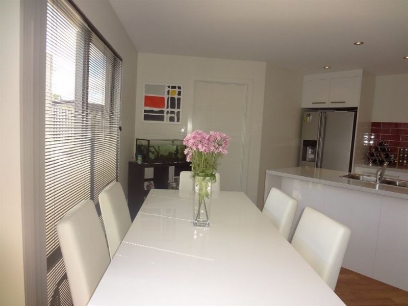 1/4 Caprice Court, Newnham TAS 7248