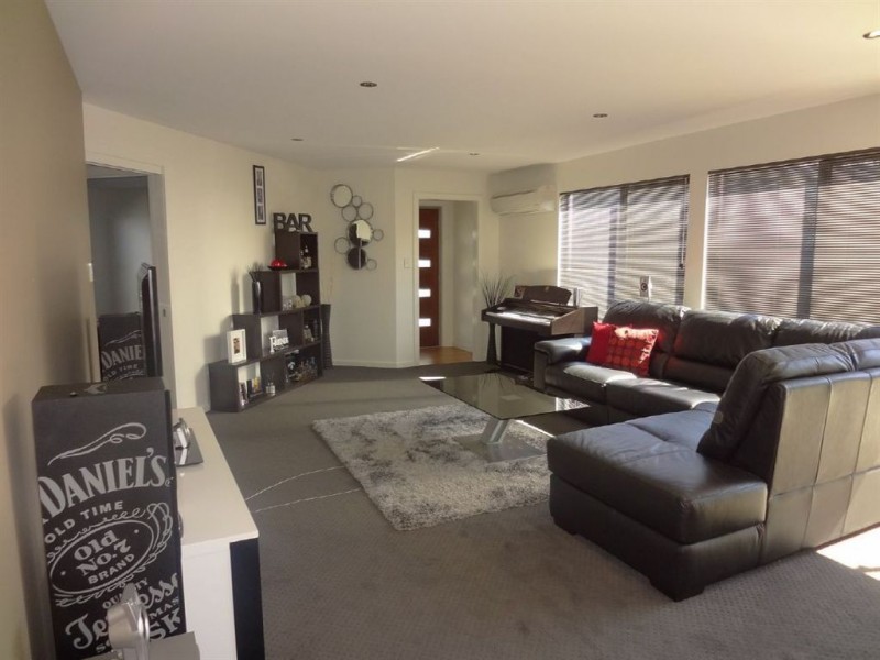 1/4 Caprice Court, Newnham TAS 7248