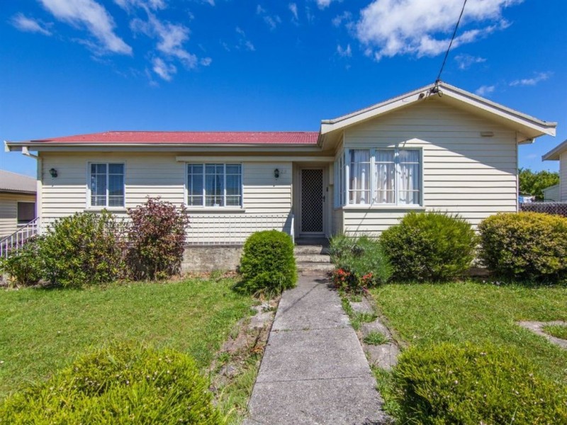 23 Hargrave Crescent, Mayfield TAS 7248