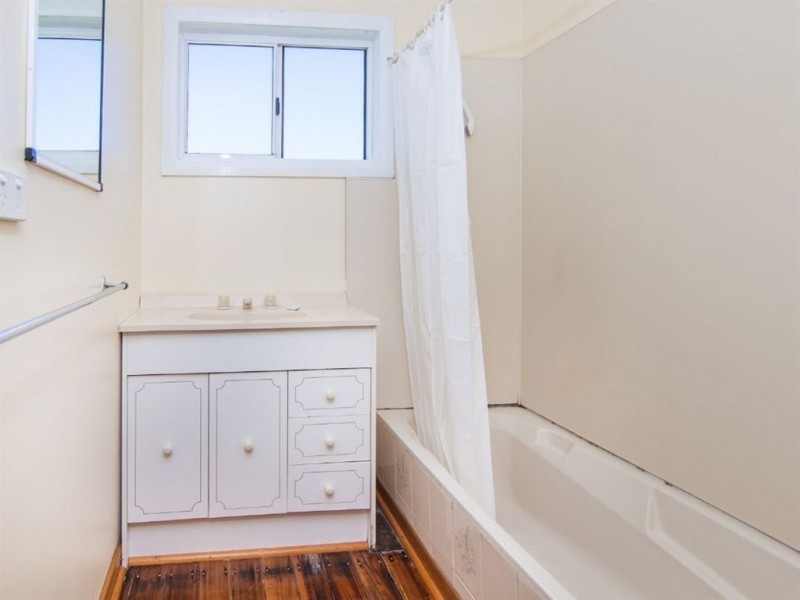 23 Hargrave Crescent, Mayfield TAS 7248