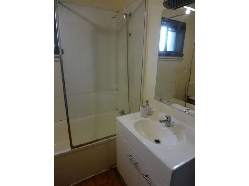 5/4 Alanvale Road, Newnham TAS 7248